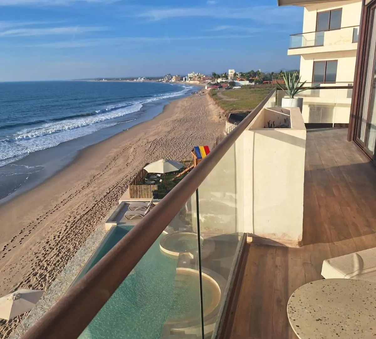 New Beachfront Apartment! Mazatlán Μεξικό